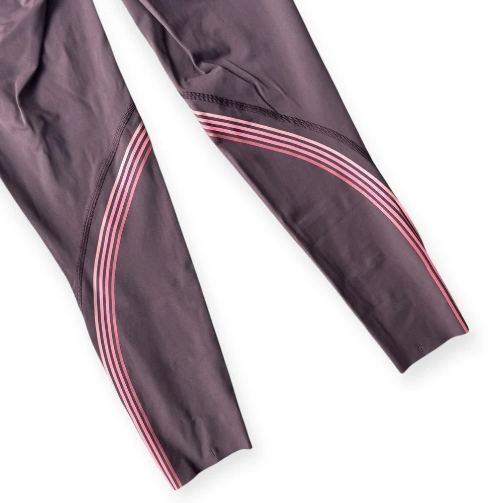 Lululemon Women's Size 4 Speed Limit Crop‎ Legging Tight Cherry Cola